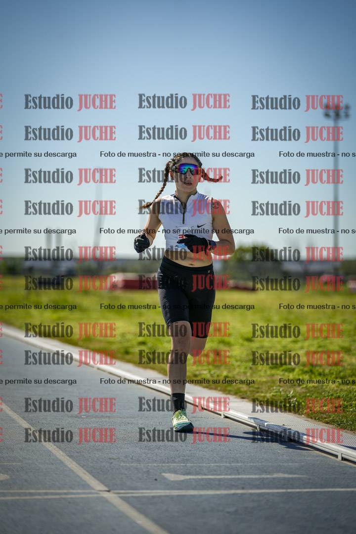 Fotos de los 5000 m llanos de mujeres y varones