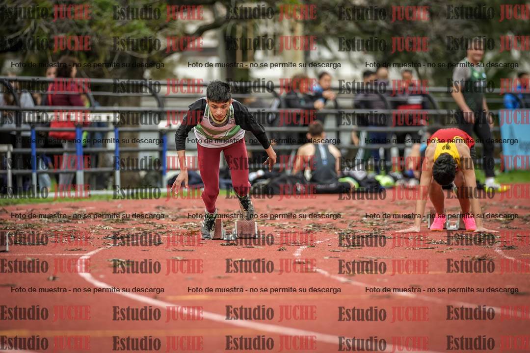 Fotos de los 200 m llanos de varones