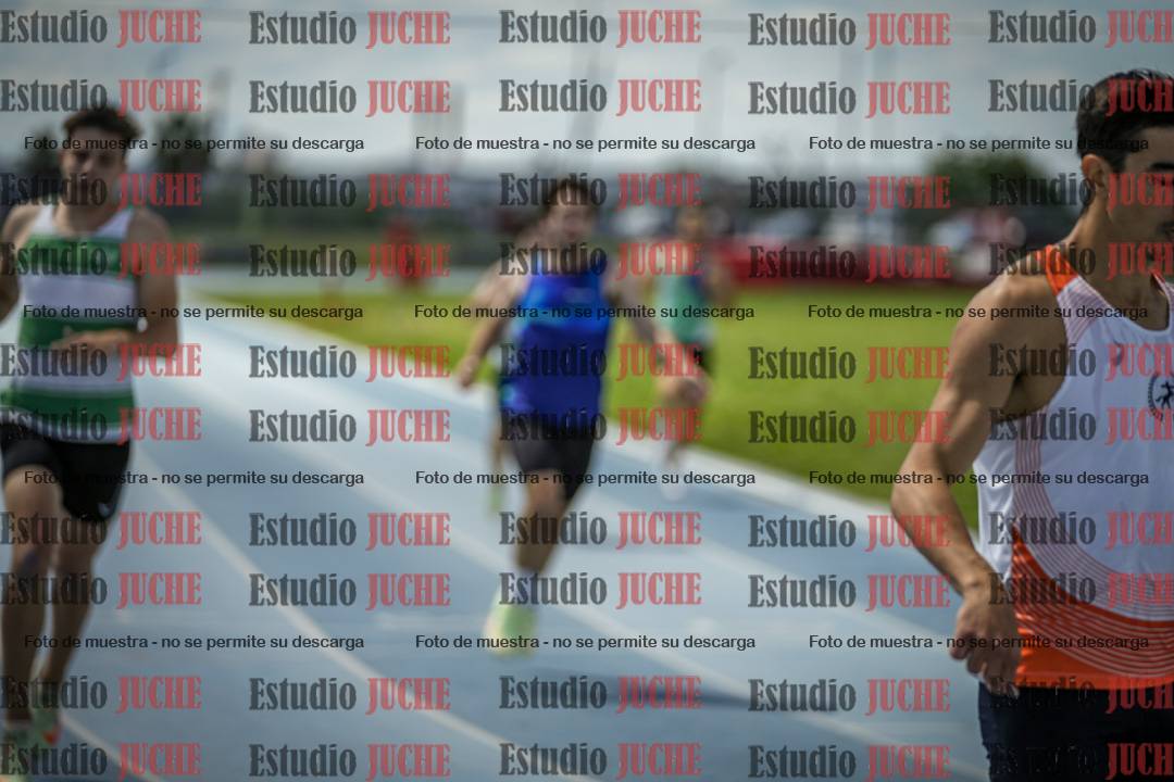 Fotos de los 400 m llanos de varones