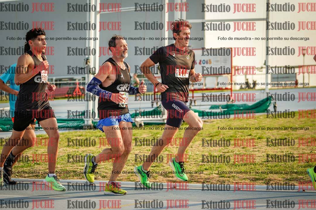 Fotos de los 3000 m llanos de varones