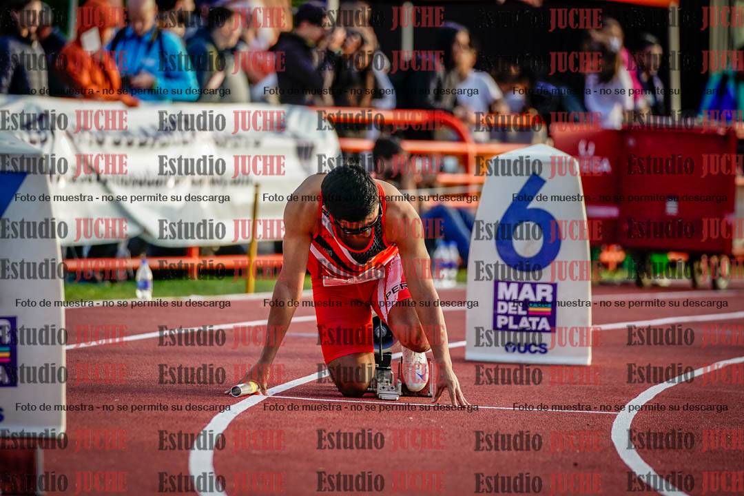 Fotos de las postas 4x100 m de varones - serie 1
