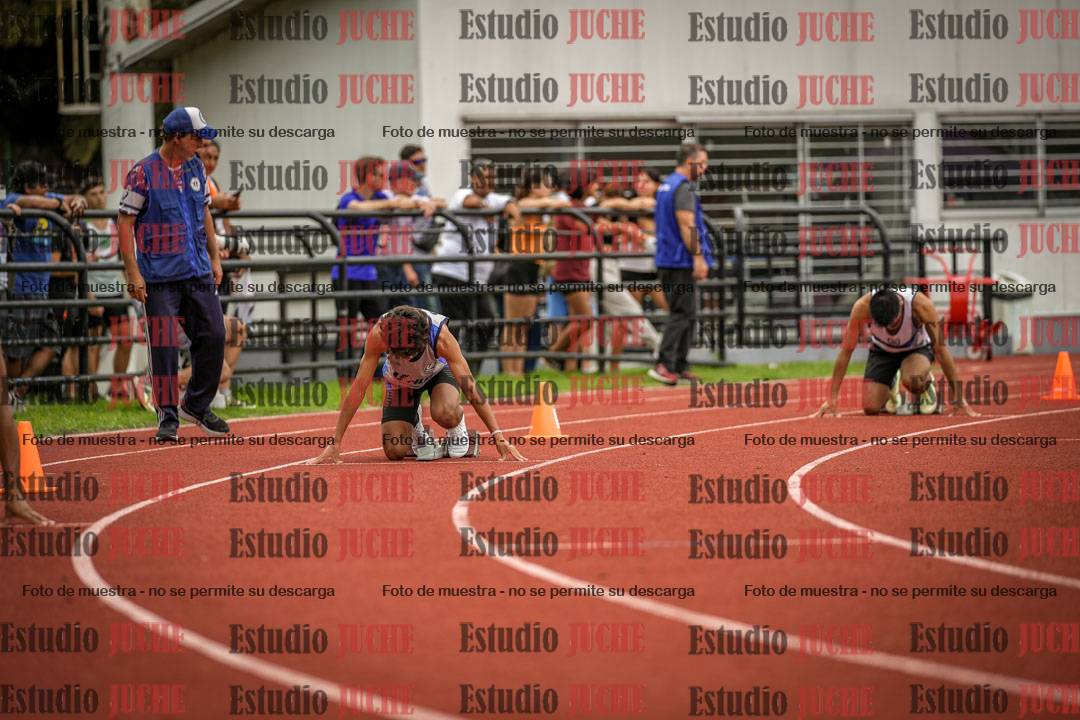 Fotos de los 400 m llanos de varones