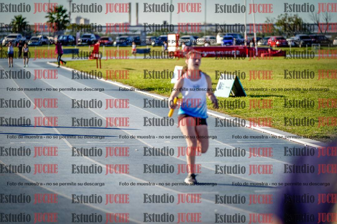 Fotos de las postas 5x80 m de mujeres