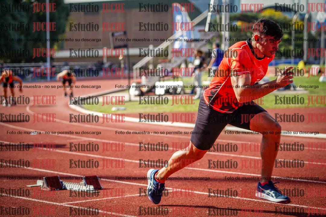 Fotos de los 400 m llanos de varones