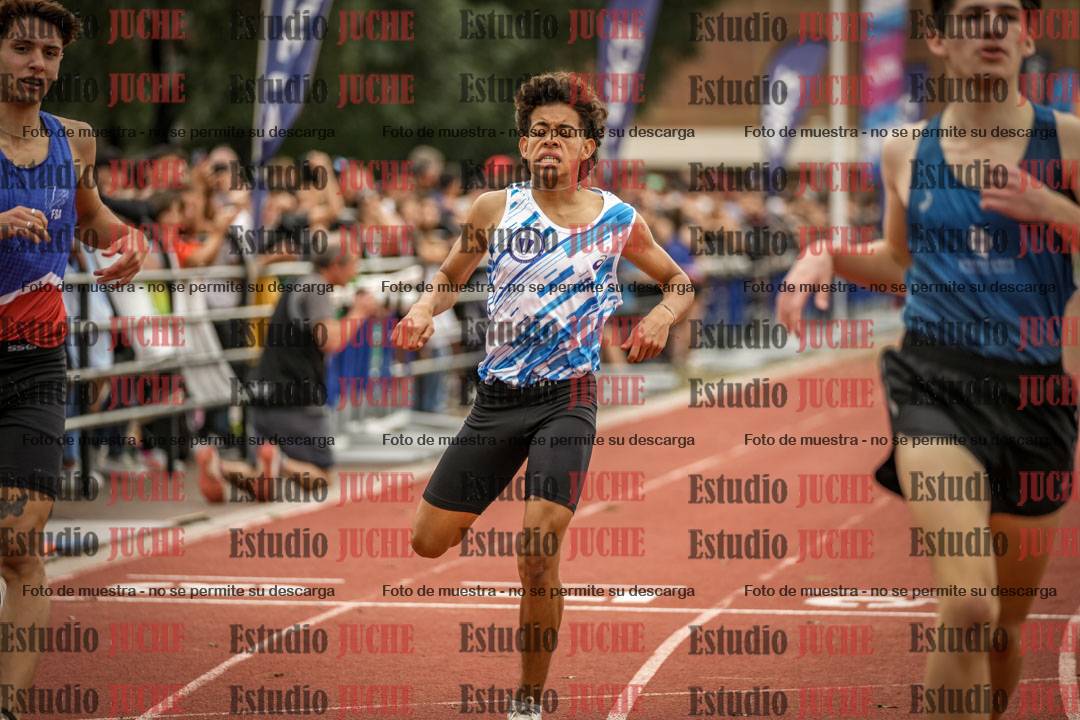 Fotos de los 400 m llanos de varones - FINAL