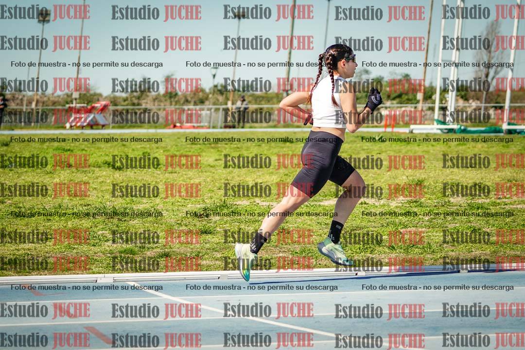 Fotos de los 5000 m llanos de mujeres y varones