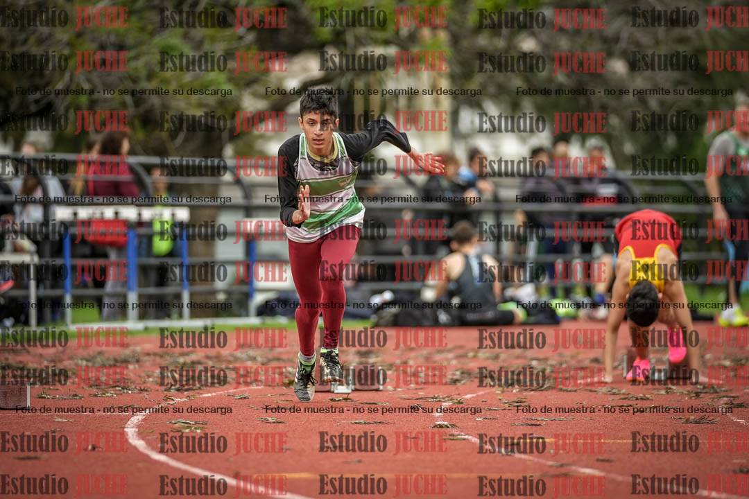 Fotos de los 200 m llanos de varones