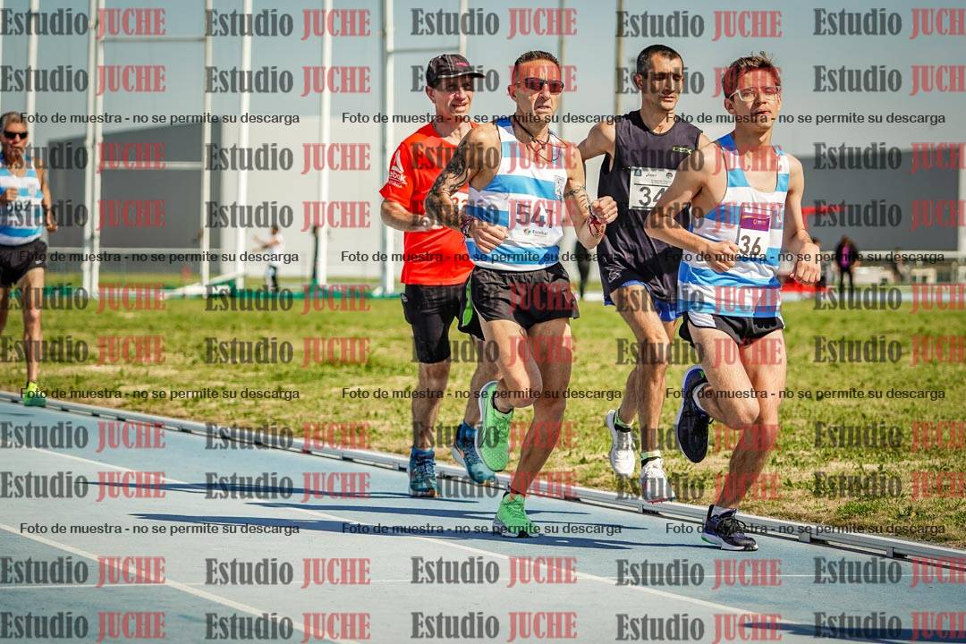 Fotos de los 3000 m llanos de varones