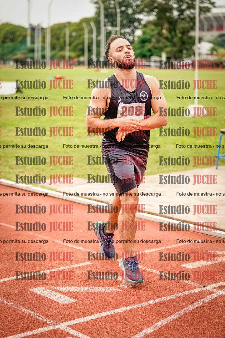 Fotos de los 3000 m llanos de varones