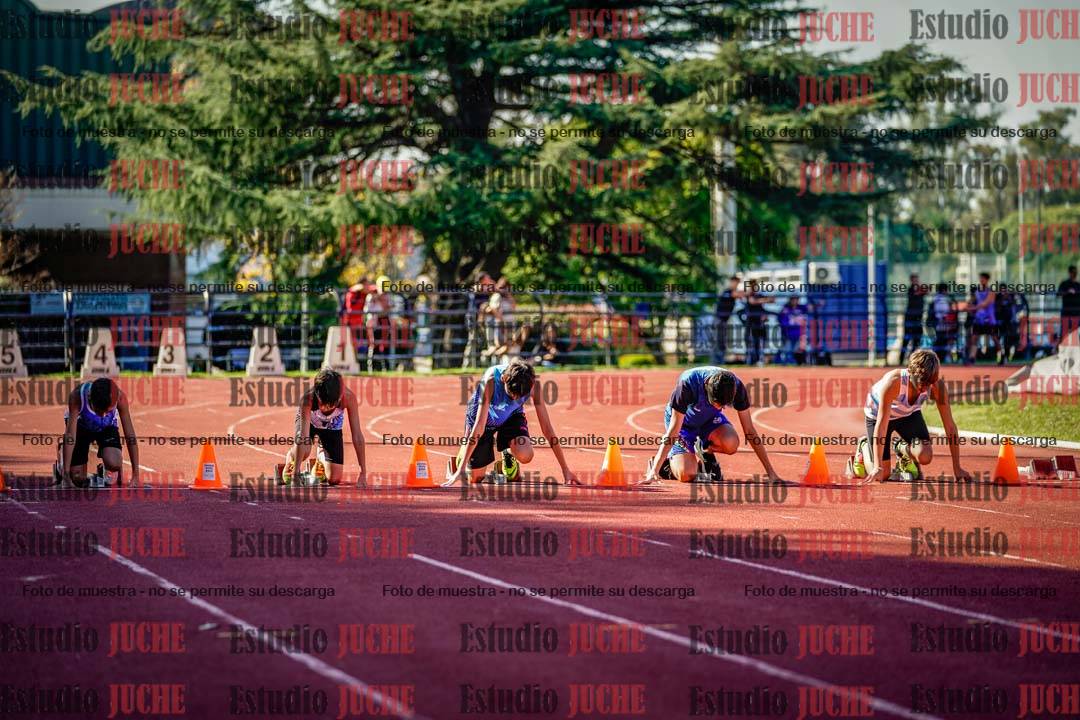 Fotos de los 80 m de varones