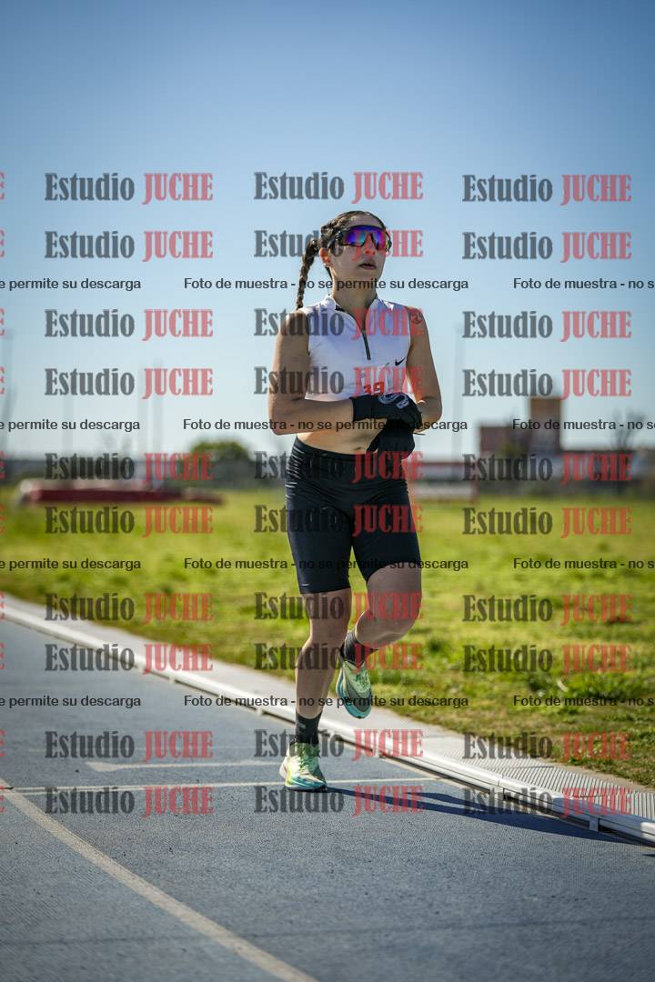Fotos de los 5000 m llanos de mujeres y varones