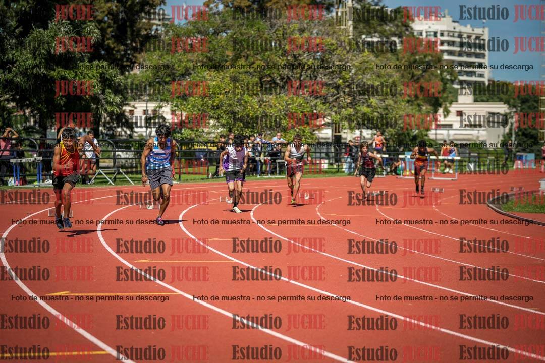 Fotos de los 200 m llanos de varones