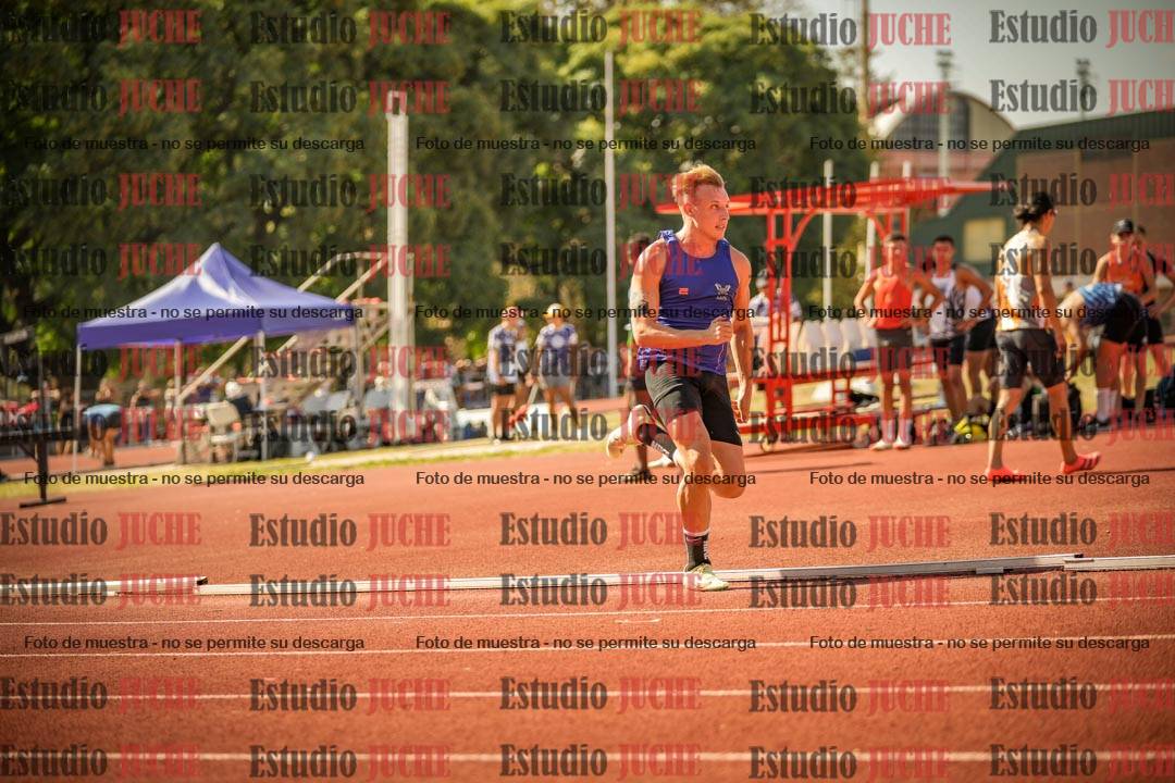 Fotos de los 400 m llanos de varones