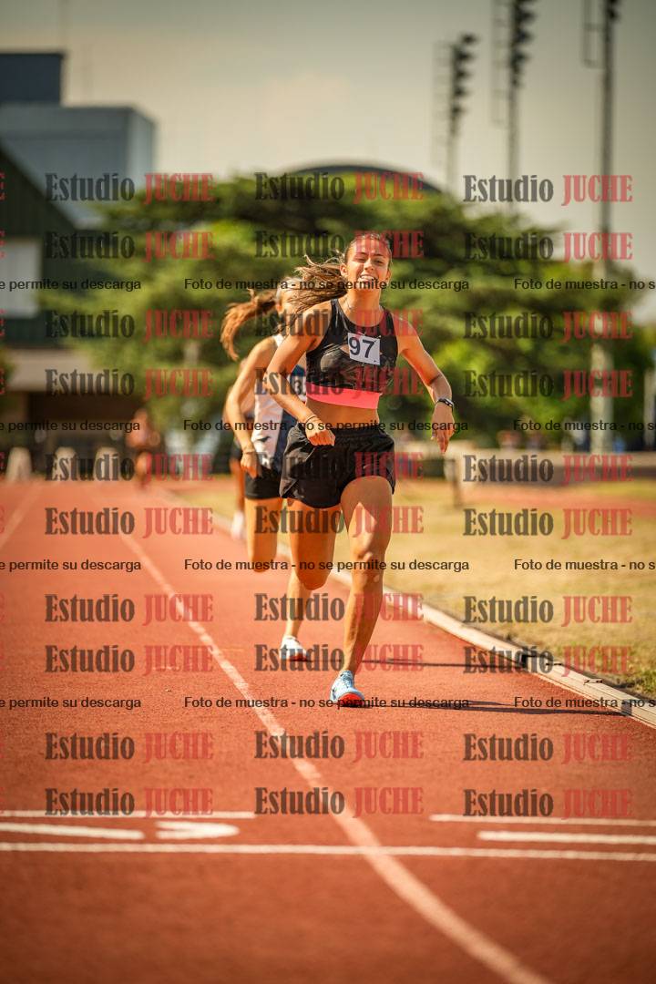 Fotos de los 800 m llanos de mujeres