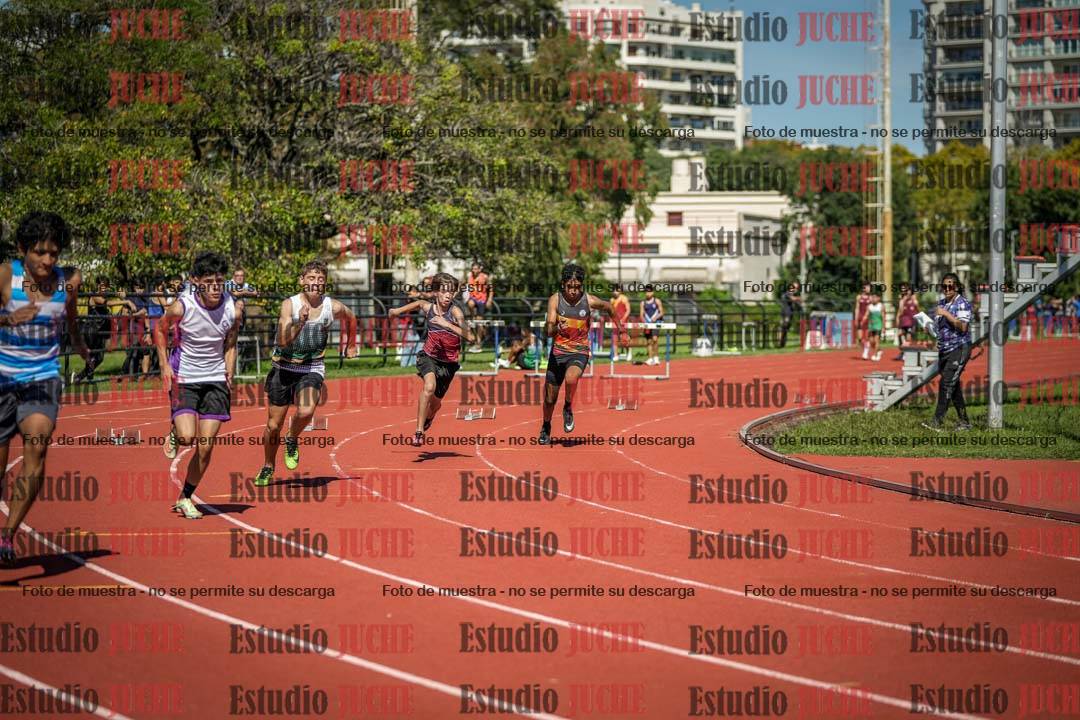 Fotos de los 200 m llanos de varones