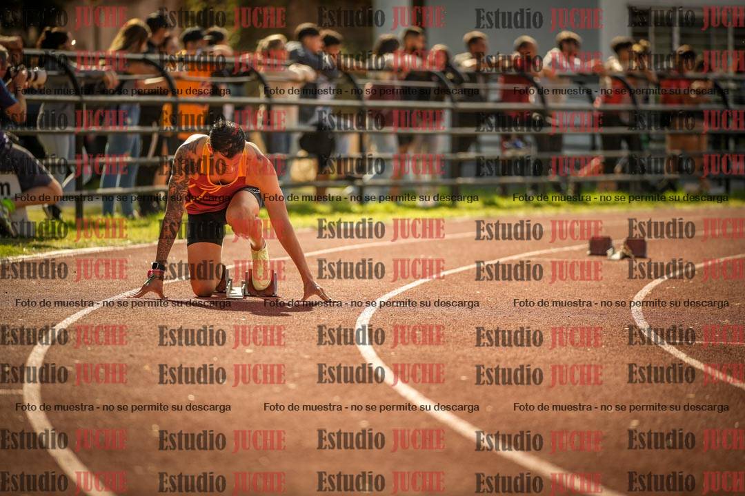 Fotos de los 400 m llanos de varones