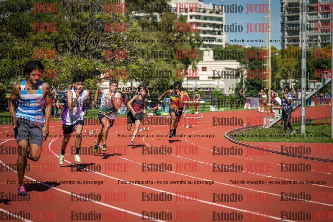 Fotos de los 200 m llanos de varones