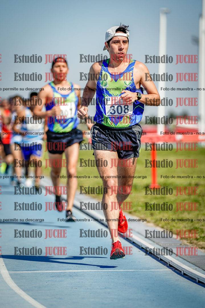 Fotos de los 3000 m llanos de varones