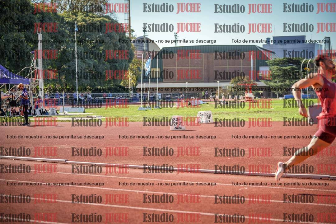 Fotos de los 400 m llanos de varones