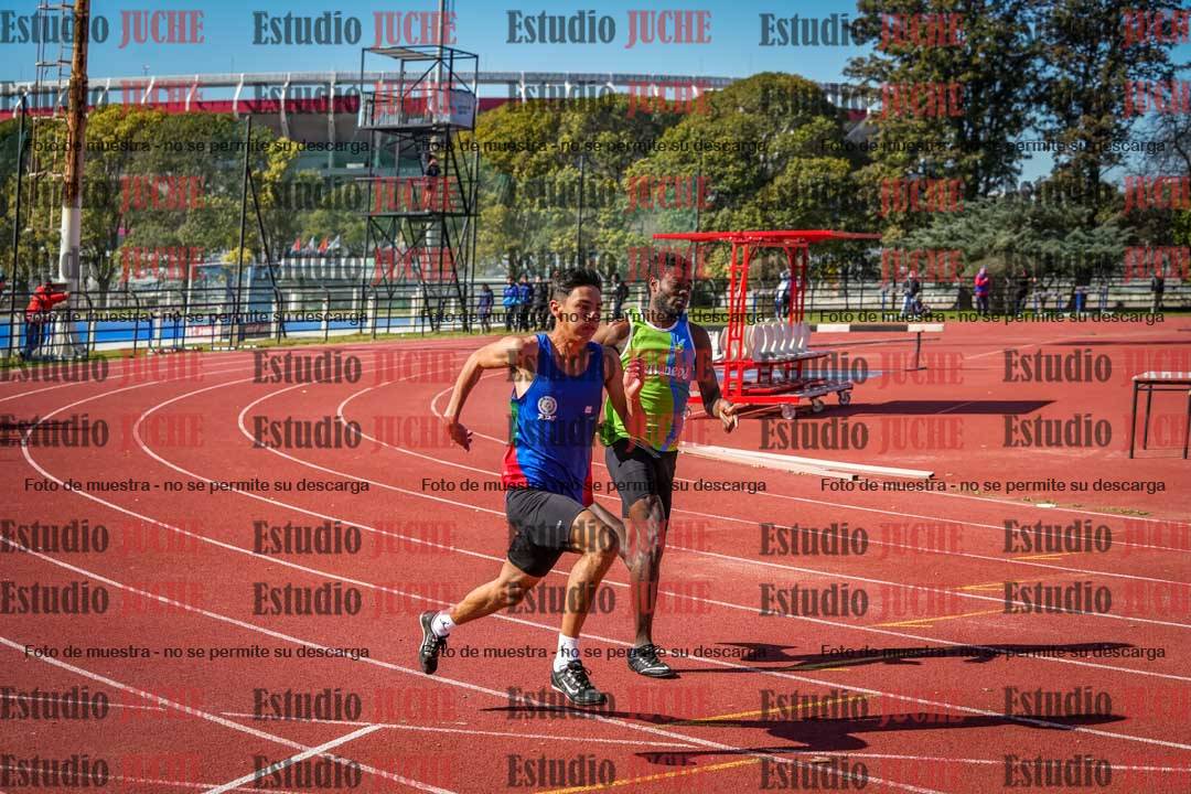Fotos de los 200 m llanos de varones
