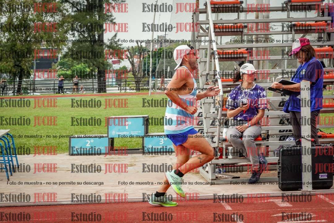 Fotos de los 3000 m llanos de varones