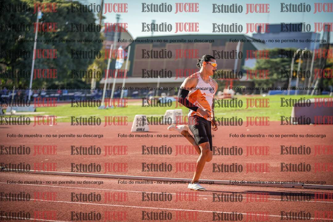 Fotos de los 400 m llanos de varones