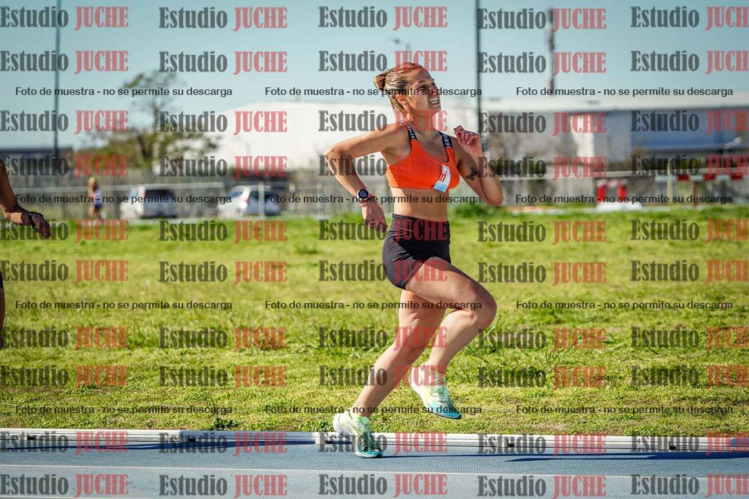 Fotos de los 5000 m llanos de mujeres y varones