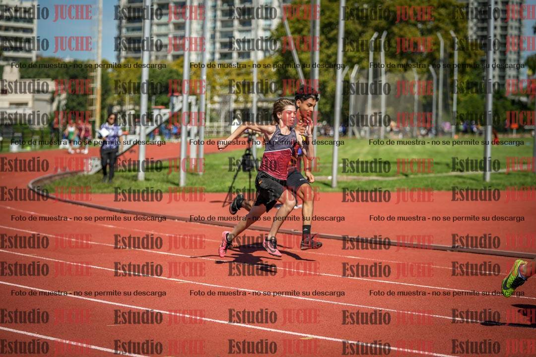 Fotos de los 200 m llanos de varones