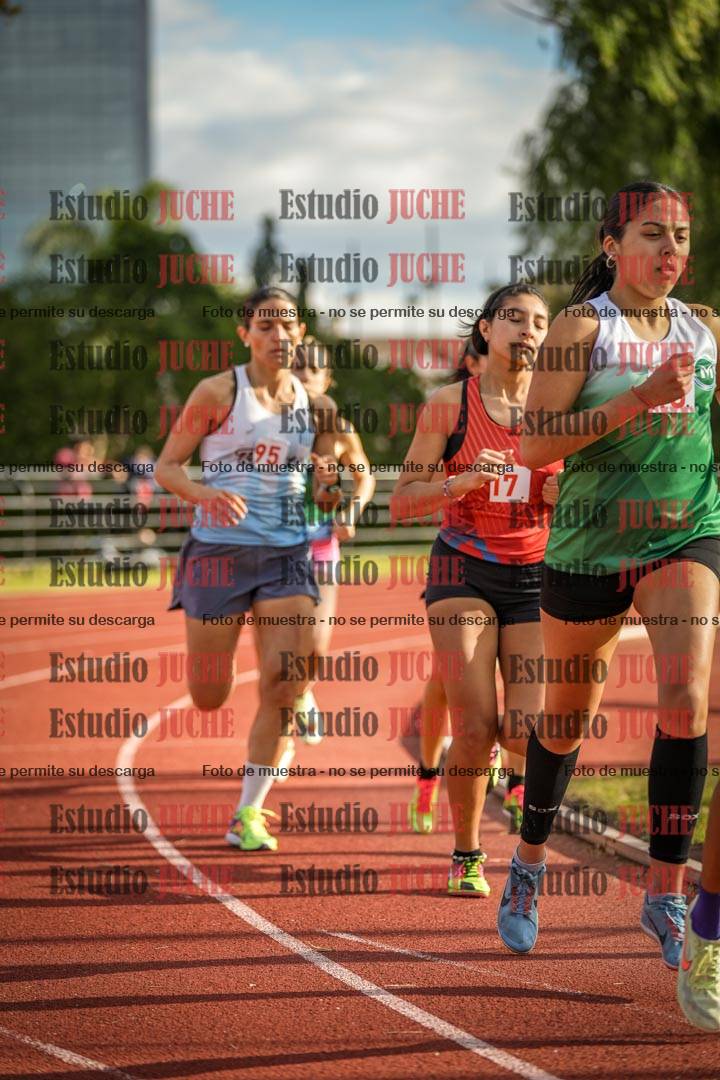 Fotos de los 1500 m llanos de mujeres
