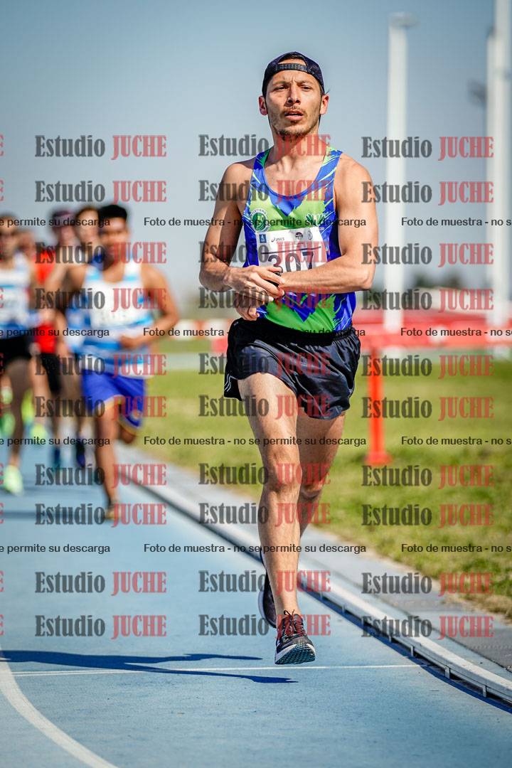 Fotos de los 3000 m llanos de varones
