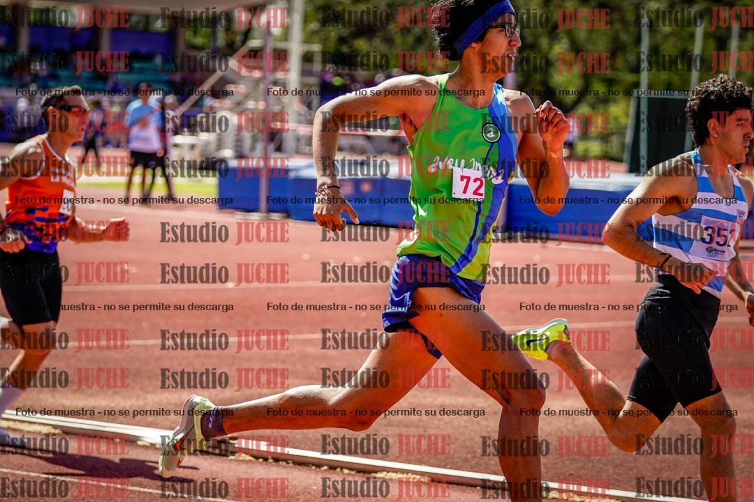 Fotos de los 800 m llanos de varones