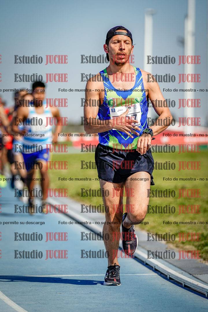 Fotos de los 3000 m llanos de varones