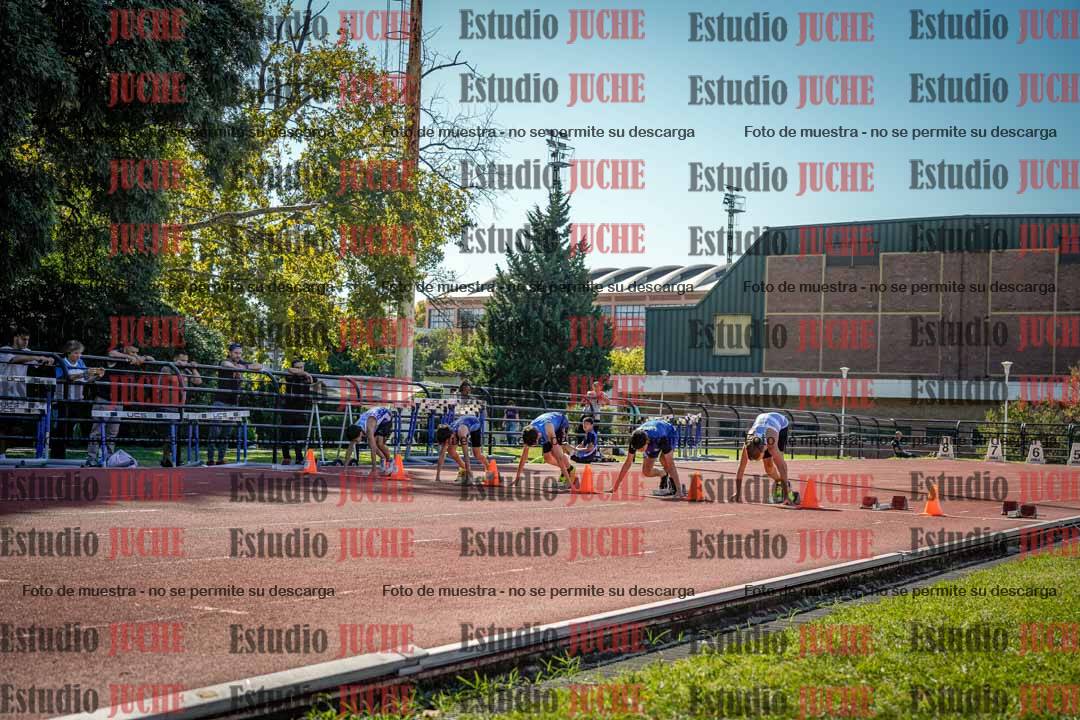 Fotos de los 80 m de varones