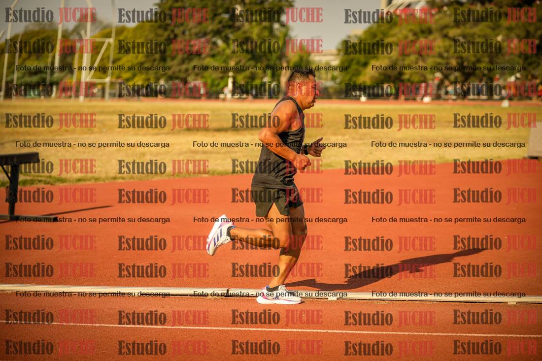 Fotos de los 1500 m llanos de varones