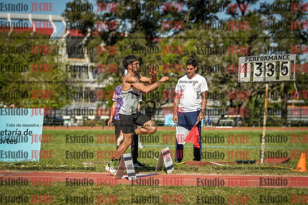 Fotos del salto triple de varones