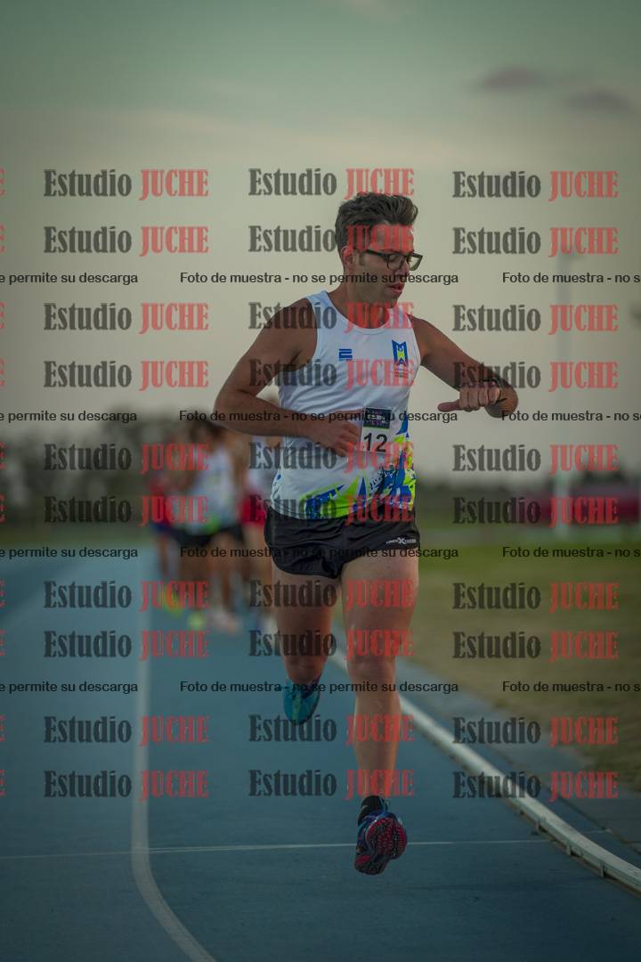Fotos de los 3000 m llanos de varones