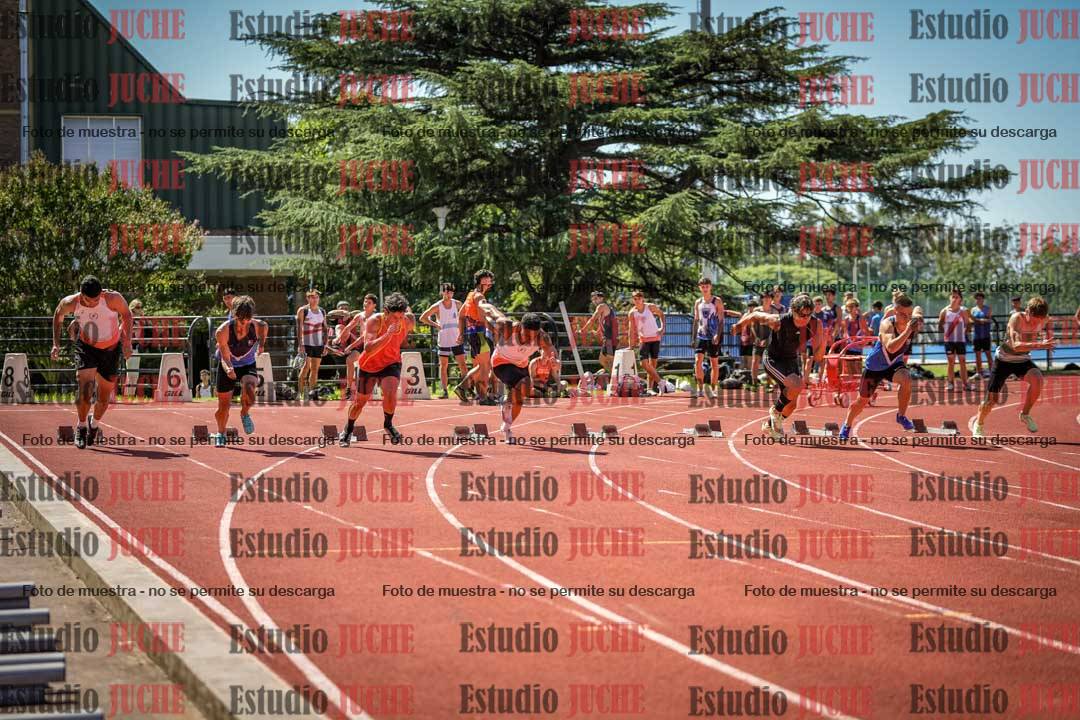 Fotos de los 100 m llanos de varones