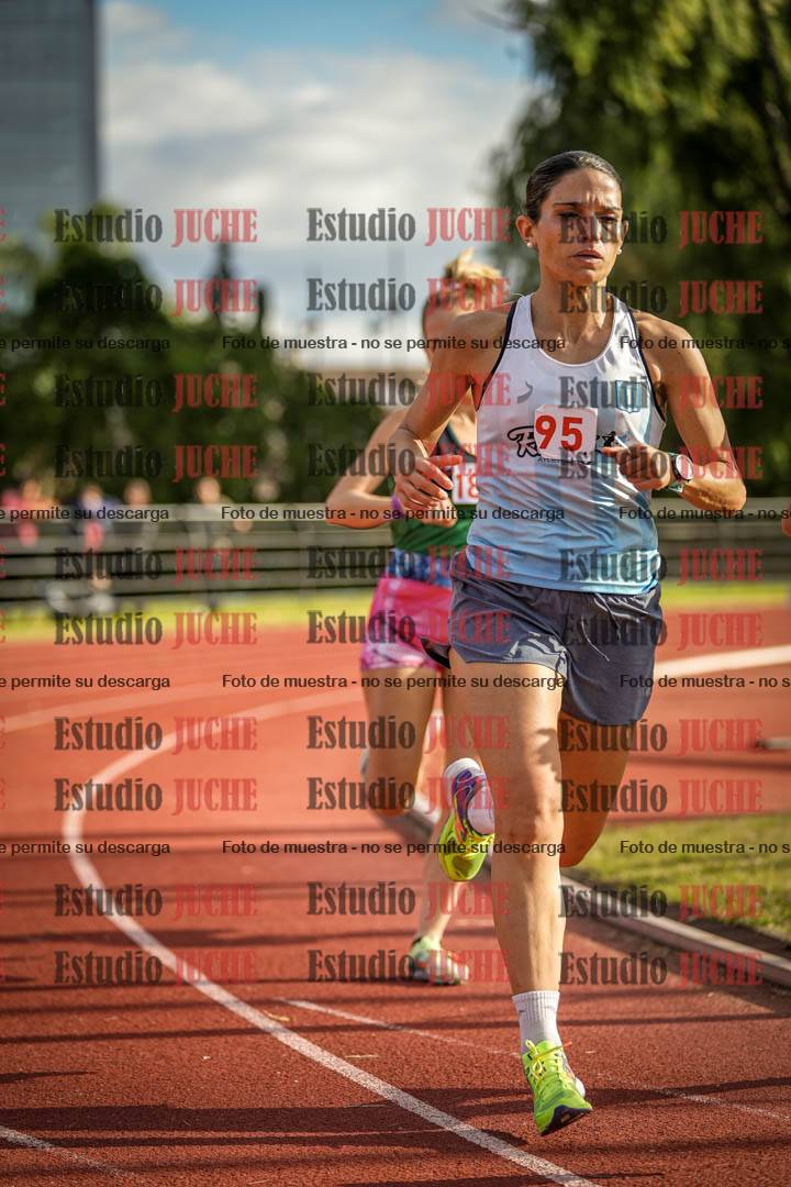 Fotos de los 1500 m llanos de mujeres