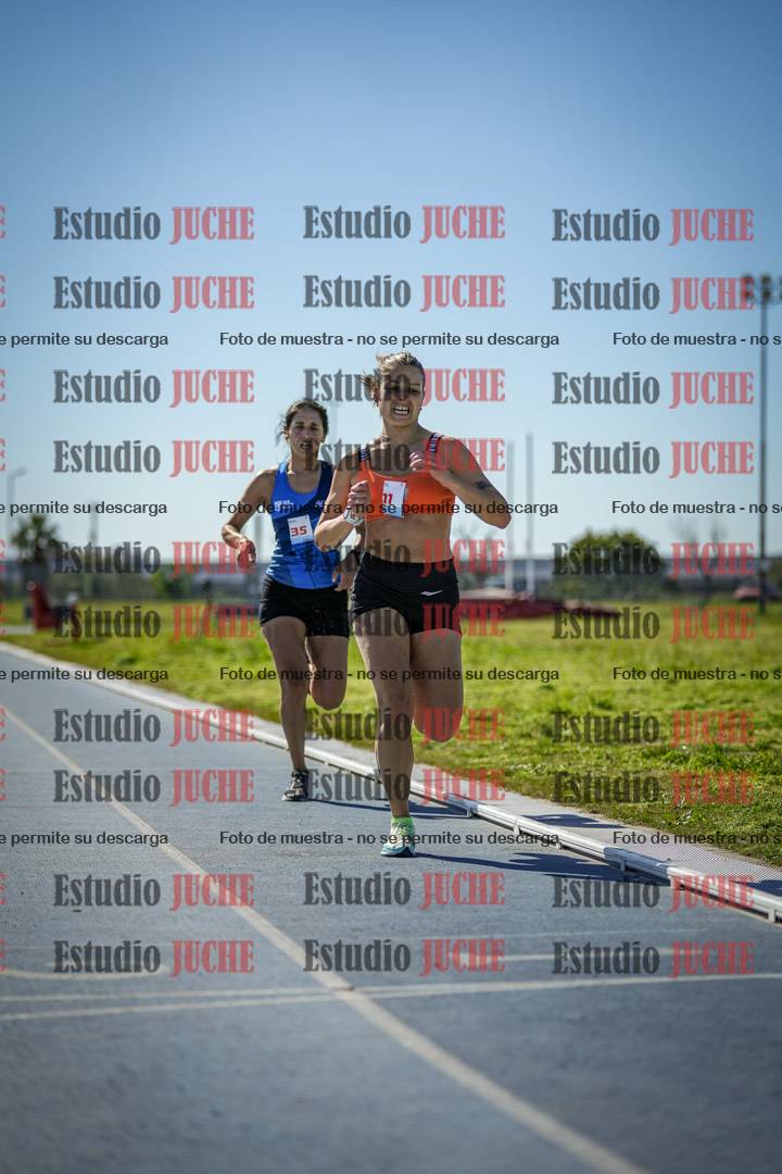 Fotos de los 5000 m llanos de mujeres y varones