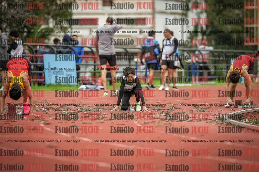 Fotos de los 200 m llanos de varones