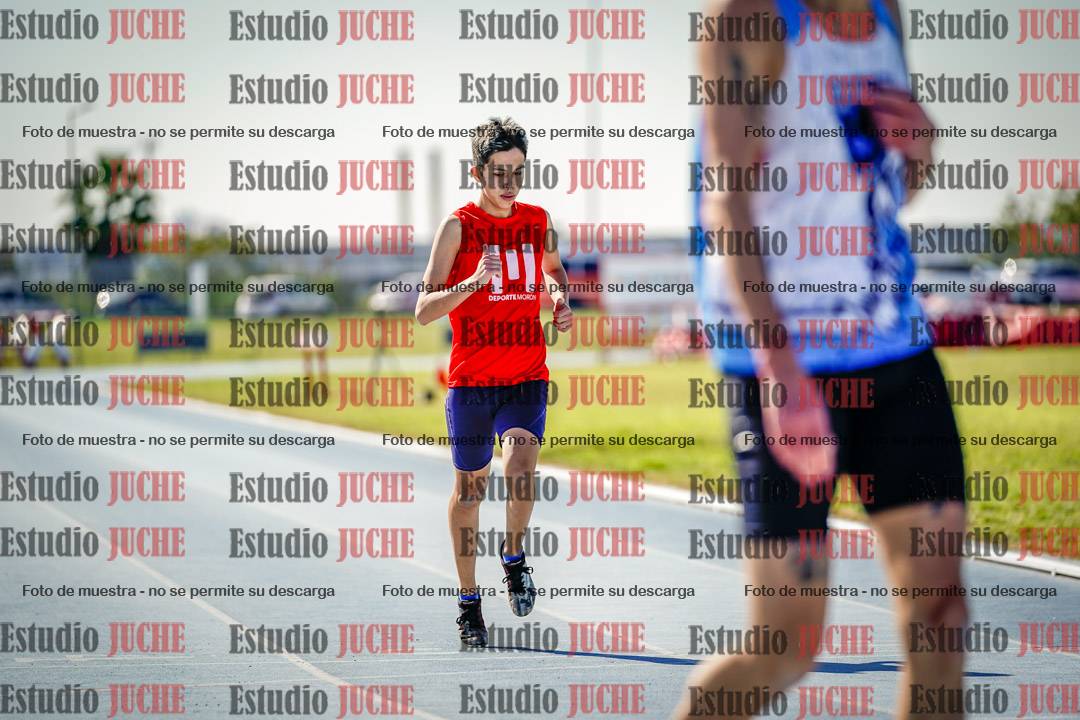 Fotos de los 400 m llanos de varones