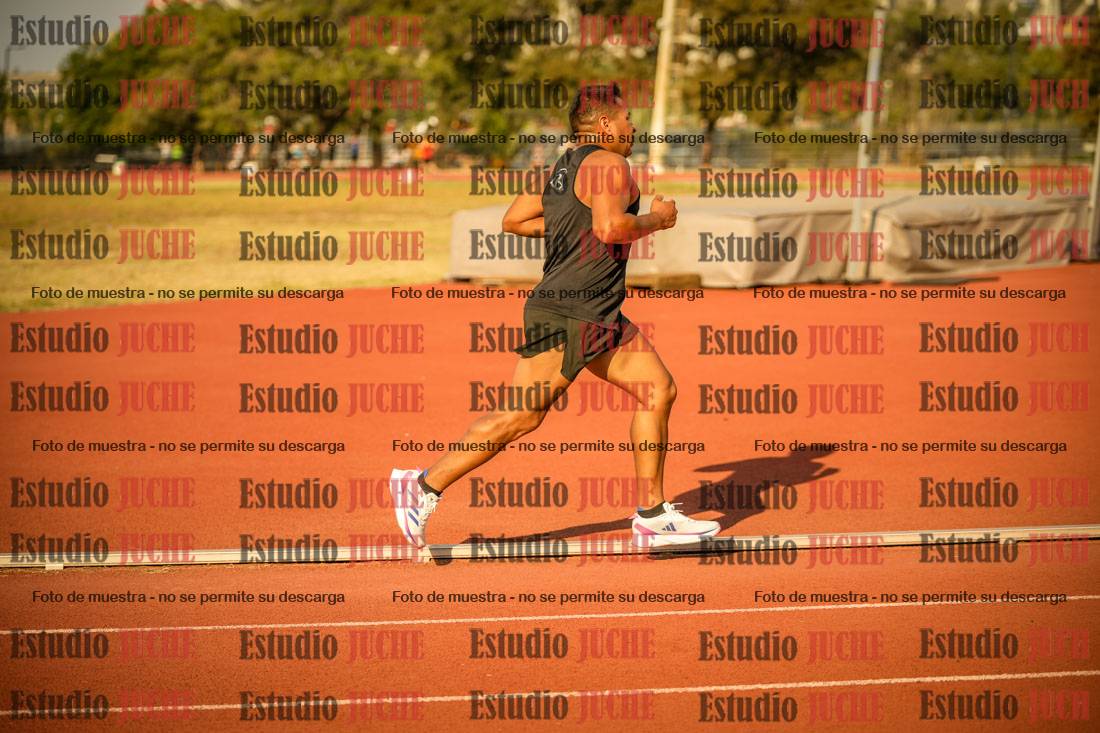 Fotos de los 1500 m llanos de varones