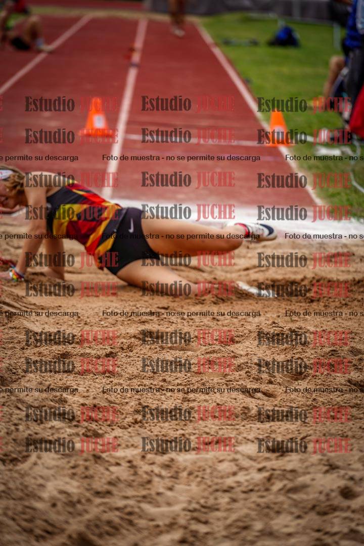Fotos del salto triple de mujeres y varones