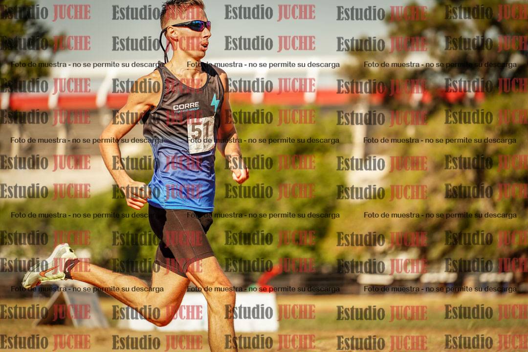 Fotos de los 800 m llanos de varones