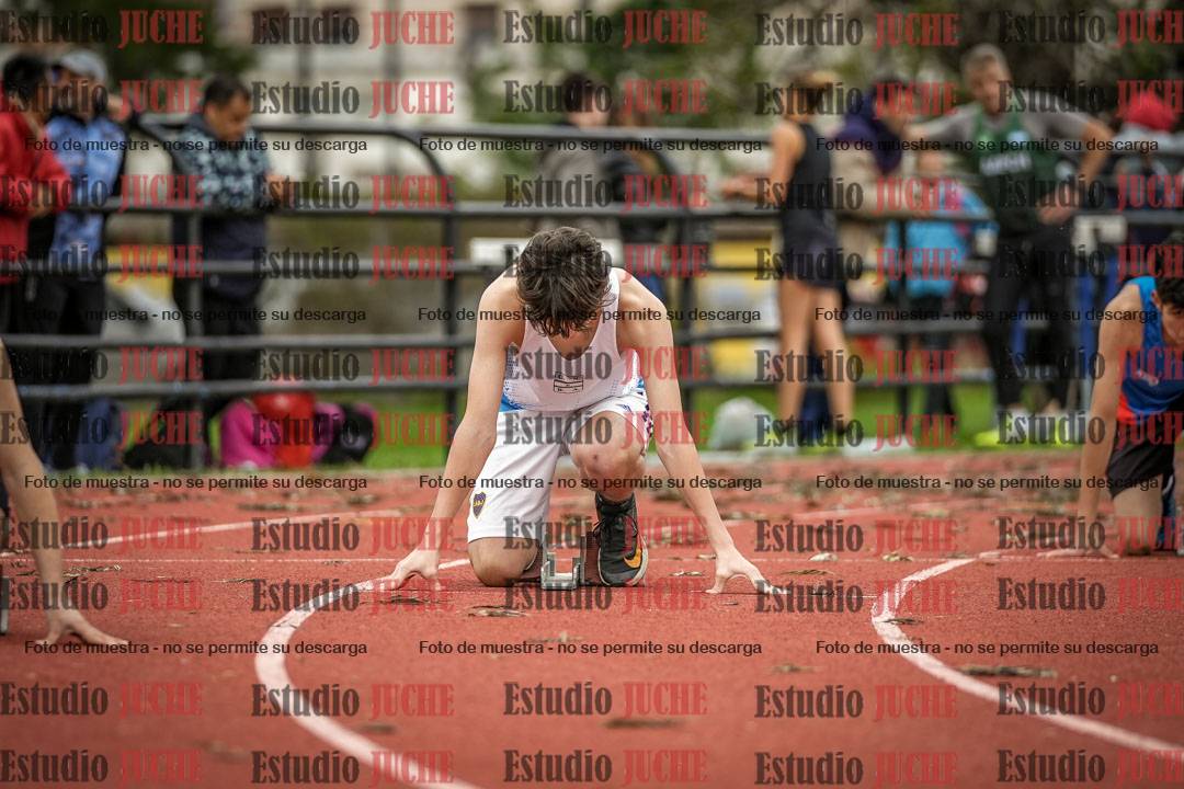 Fotos de los 200 m llanos de varones
