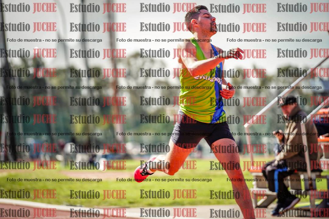 Fotos de los 200 m llanos de varones