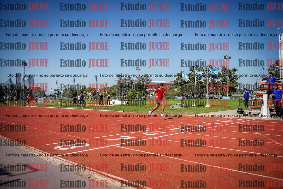 Fotos de los 400 m llanos de varones