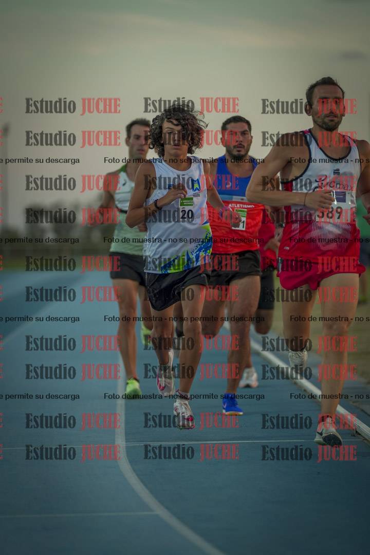 Fotos de los 3000 m llanos de varones