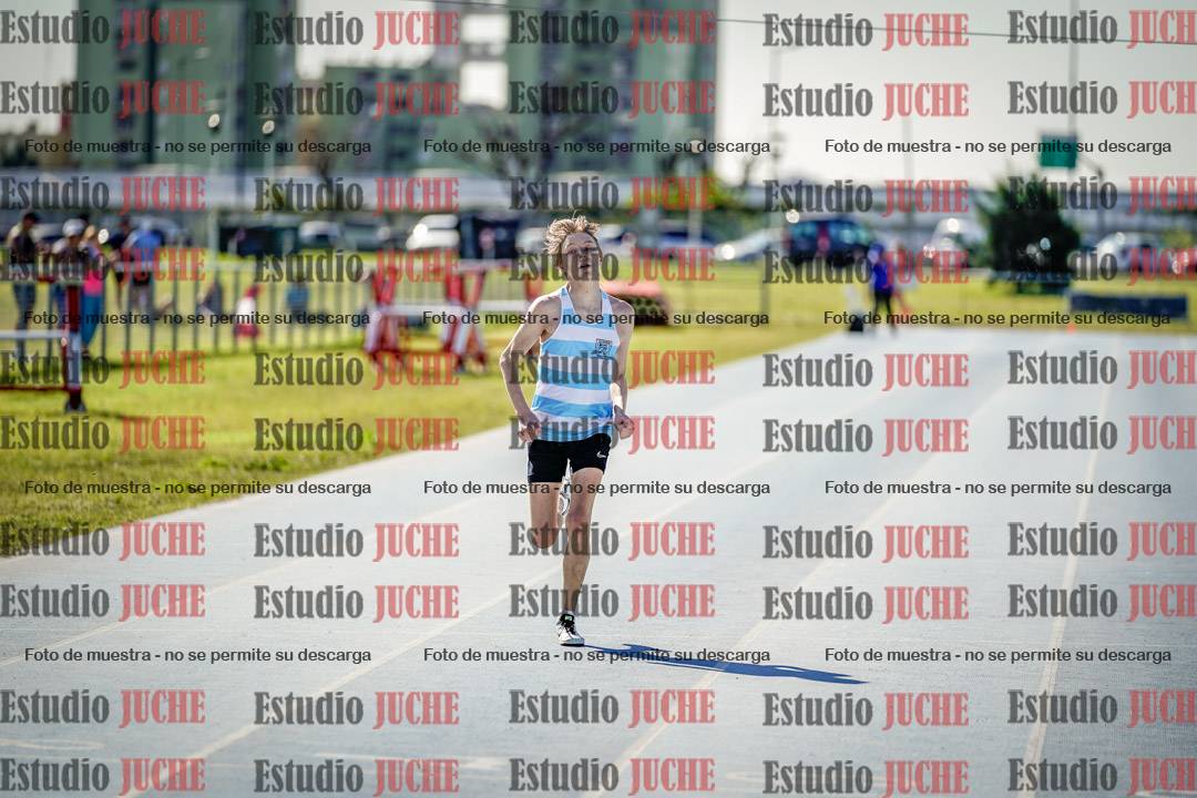 Fotos de los 400 m llanos de varones