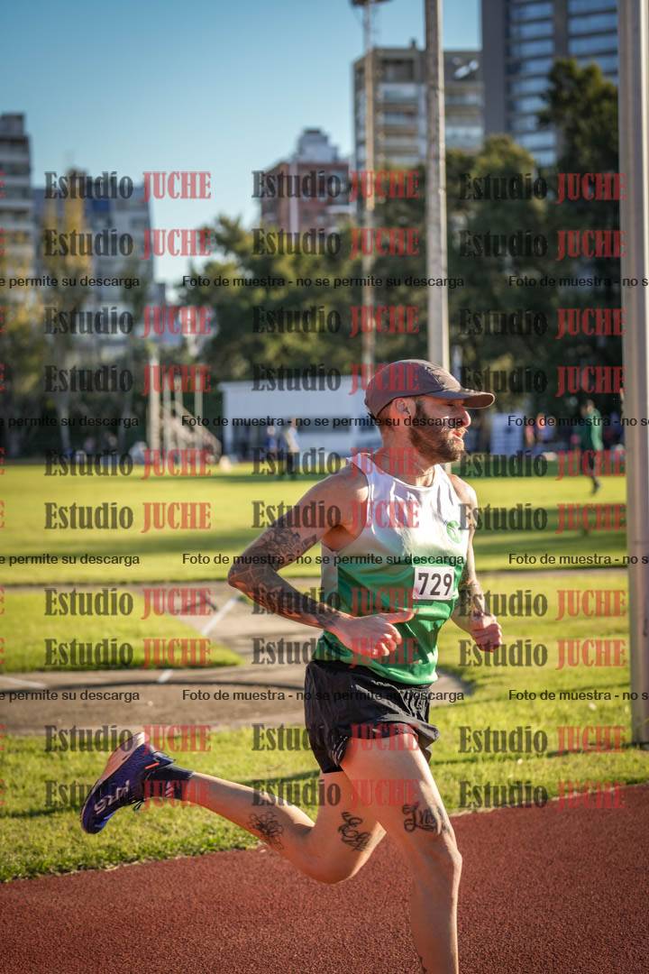 Fotos de los 3000 m llanos de varones